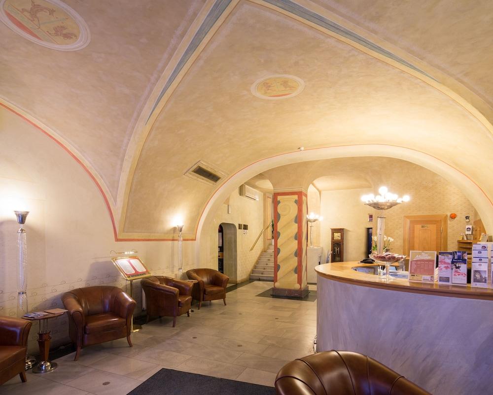Meteor Plaza 4* Praga